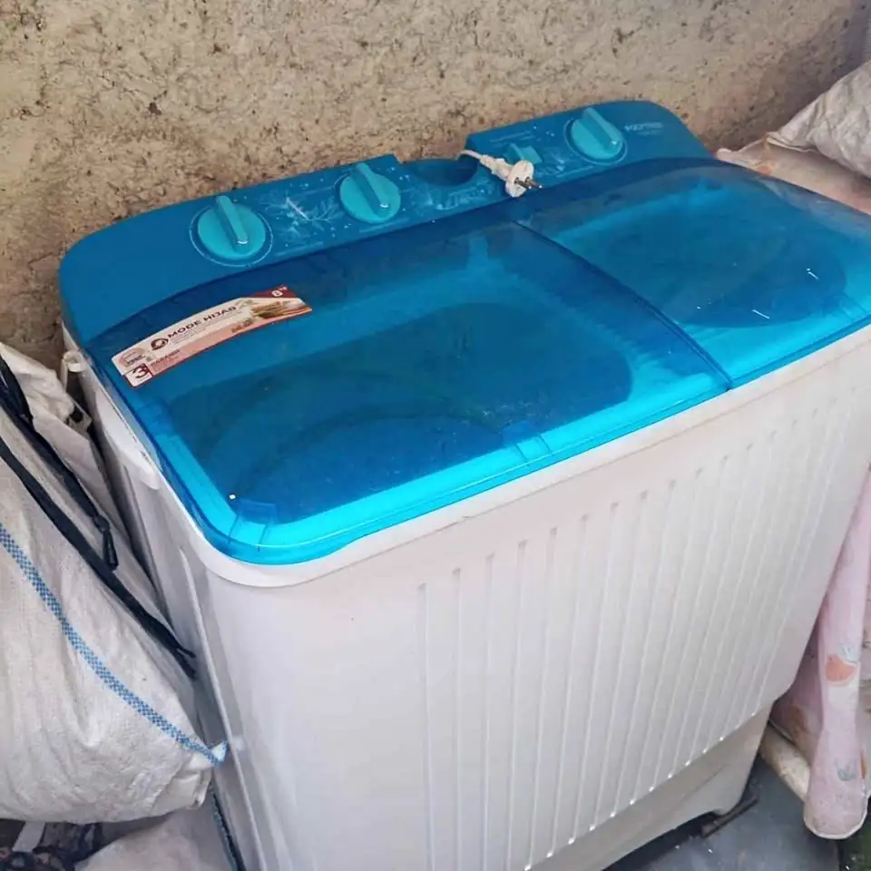 Mesin cuci polytron 9kg nego
