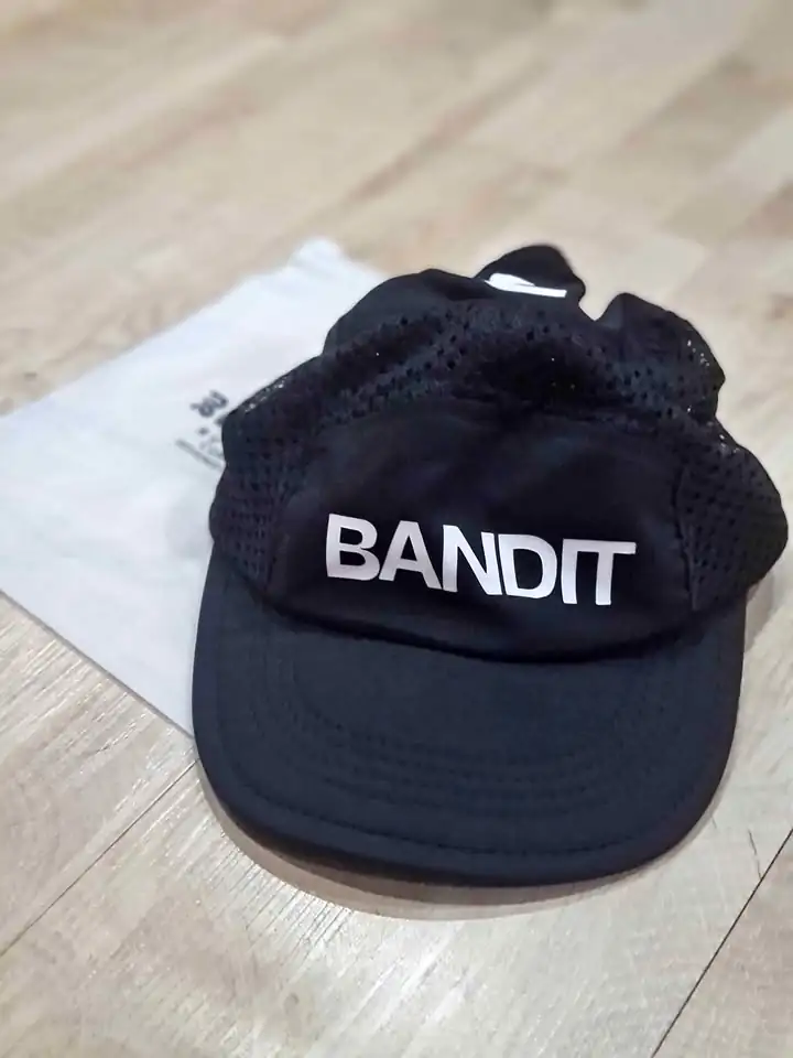 Topi bandit preloved topi running