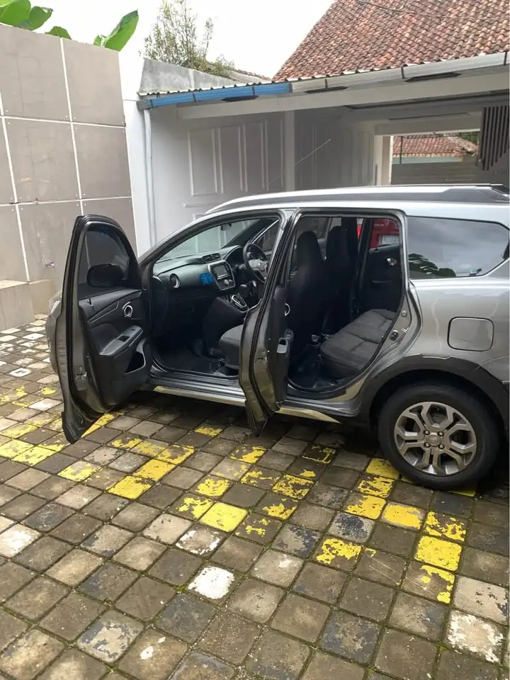 DATSUN CROSS 1.2 CVT 4X2 AT 2018