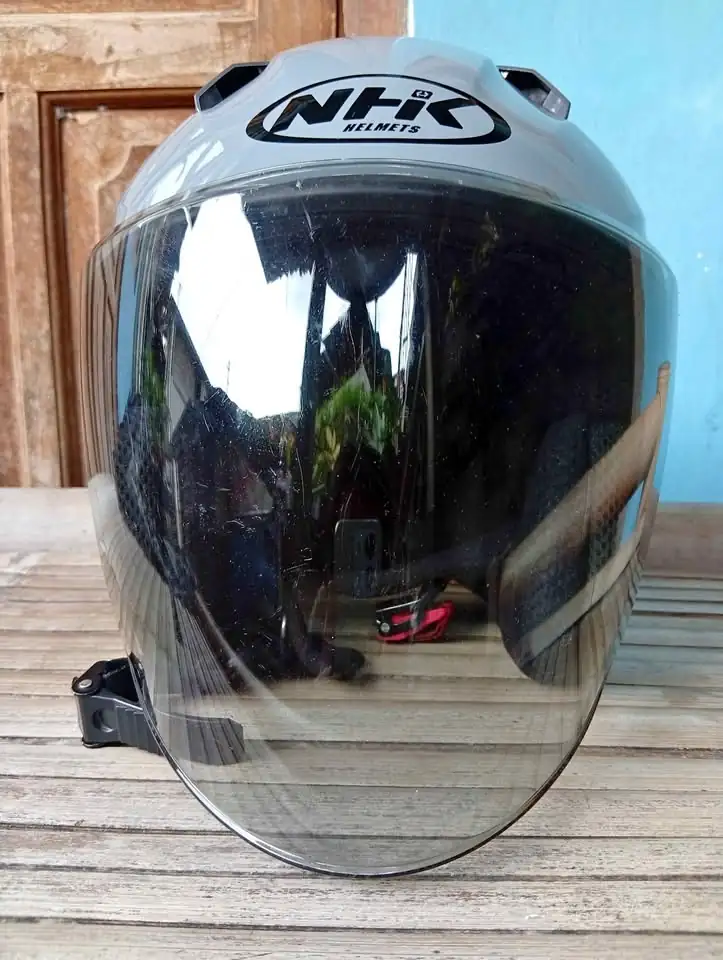 HELM NHK N1 MAX Warna Grey Solid