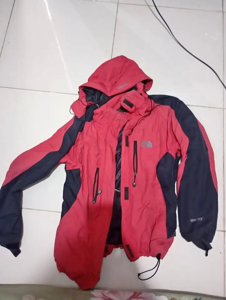 Jaket Gore-Tex Tnf Size L Nego