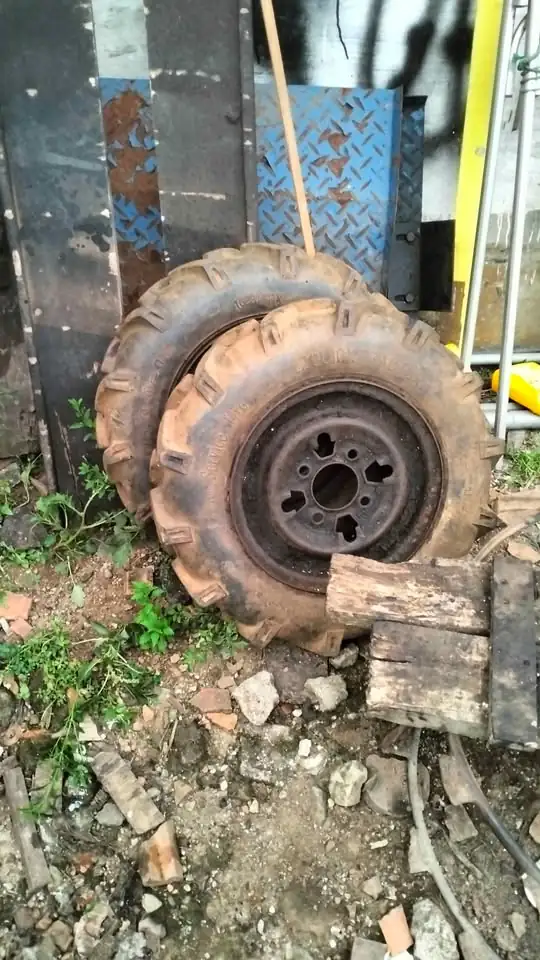 Traktor quick impala roda karet