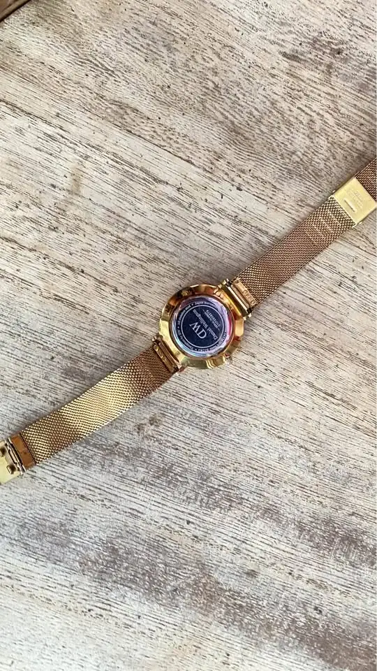 JAM TANGAN BRAND DW (Daniel Wellington)