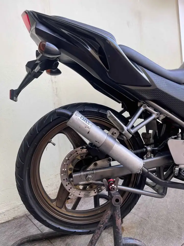 Kawasaki Ninja 150 RR Tahun 2015