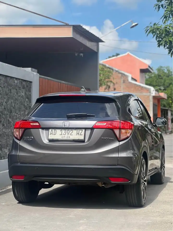 MOBIL DIJUAL 2016 Honda hr-v