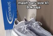 Sepatu dan sandal murah meriah