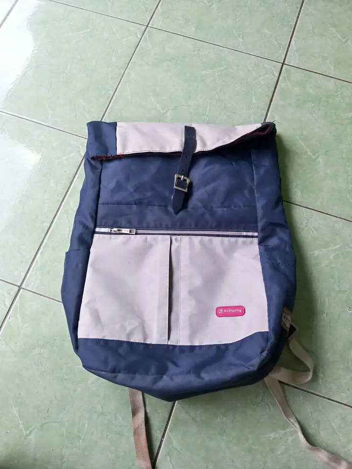 Tas gendong ransel