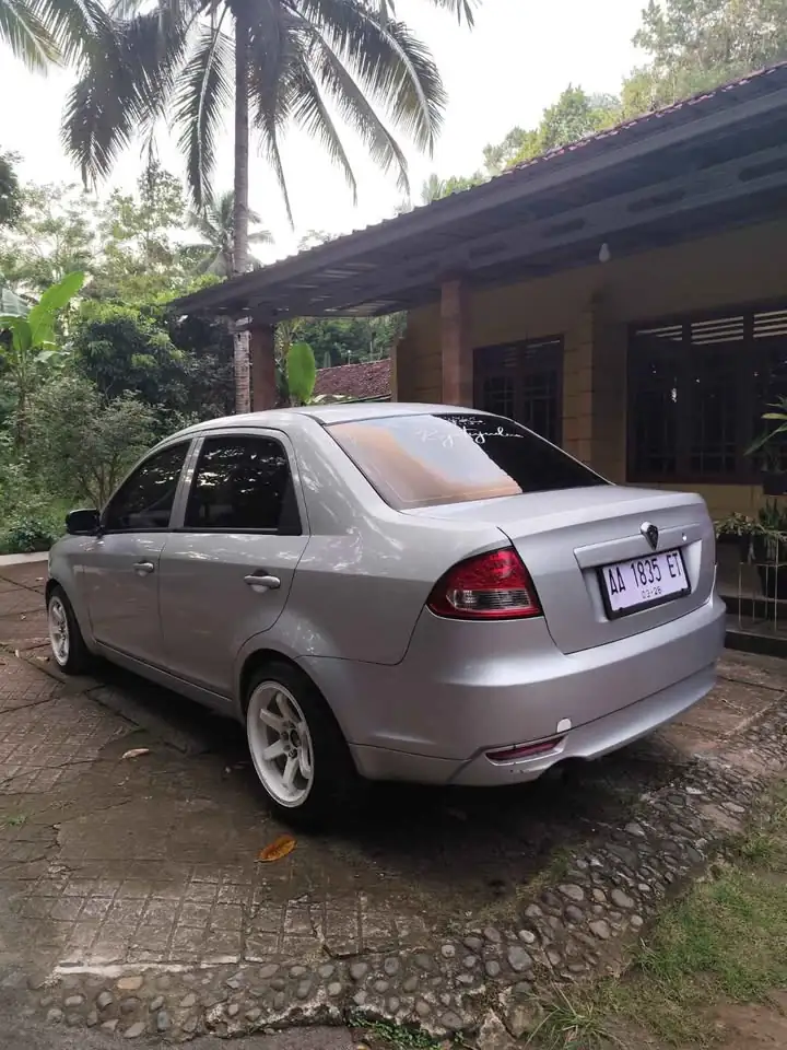 DIJUAL MOBIL 2013 Proton saga