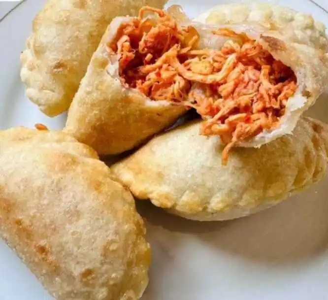 CIRENG ISI ayam suwir pedas dan isi keju lumerrr