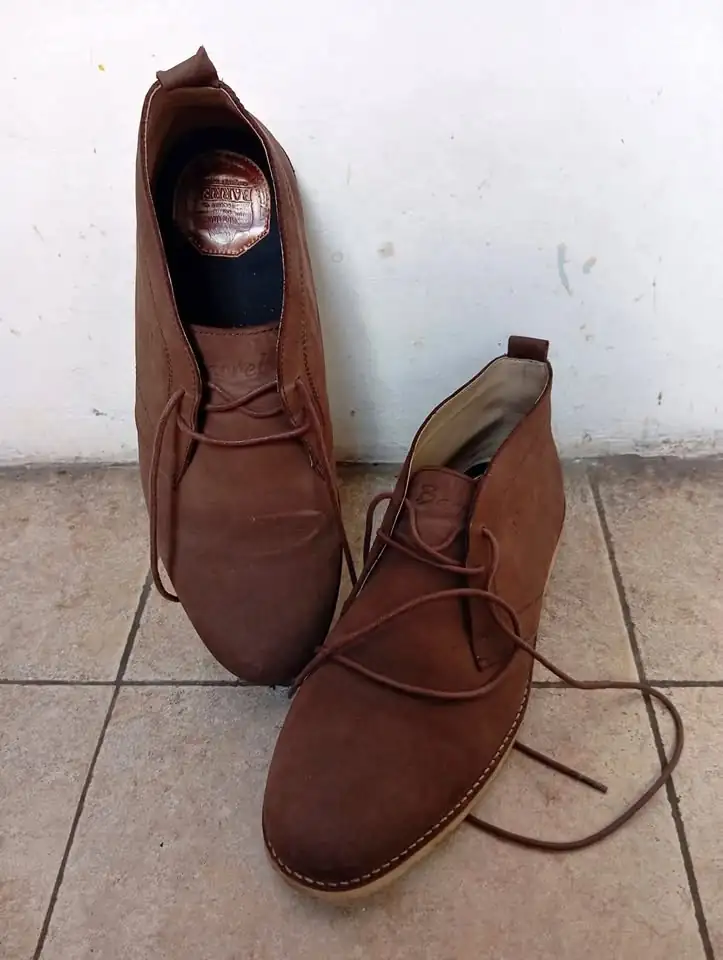 Sepatu second hand made full leather