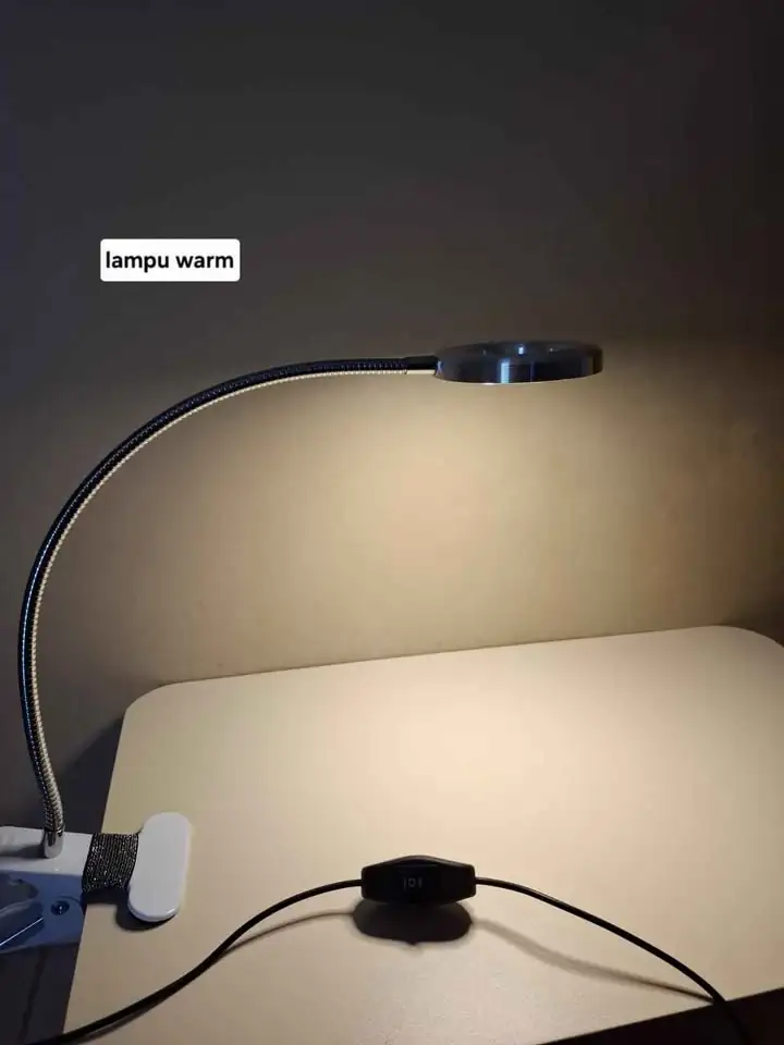 Dijual beauty case kondisi like new ada bonus lampu japit