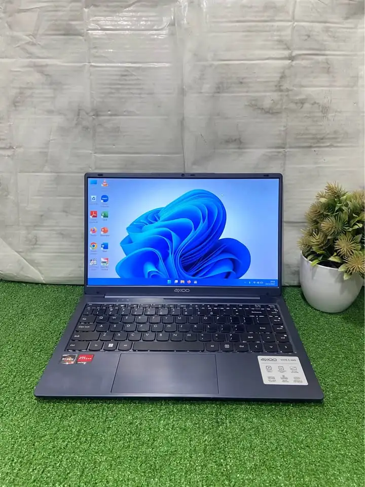 AXIOO HYPE 5 AMD RYZEN 5-3500U SSD 512 GB