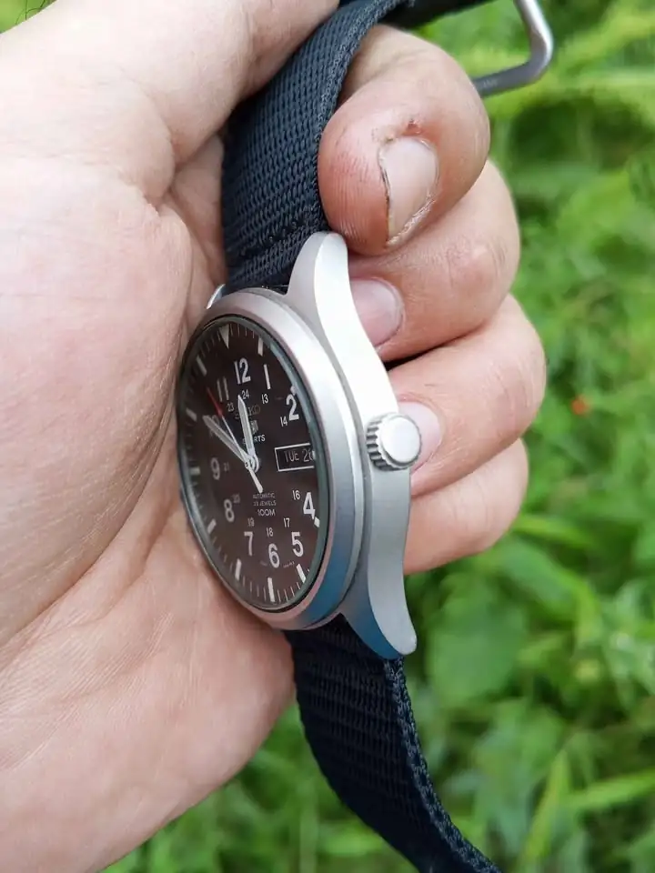 Seiko 5 Automatic SNZG15K1 ORIGINAL