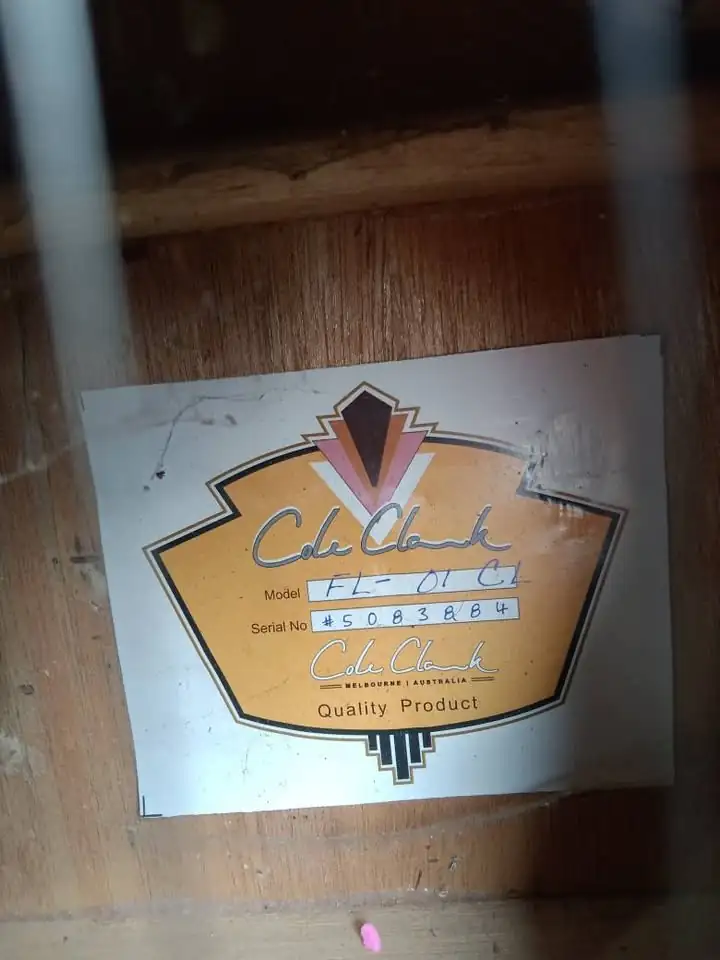 Gitar Akustik Cole Clark Jarang Dipake