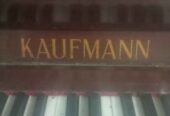 Piano merk kaufmann nego secang