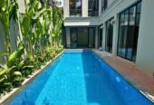 7 KT 5 KM Rumah Mewah Hook di Pondok Indah