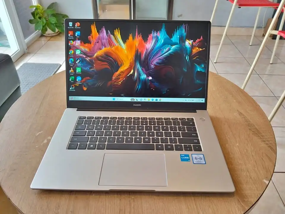 Laptop SALE! Huawei Matebook D15 Intel Core i3 Gen 11 RAM 8GB DDR4 SSD