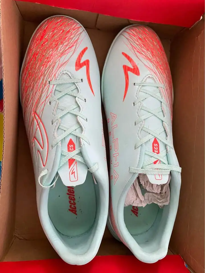 Sepatu Accelerator Alpha Nerve Pro In
