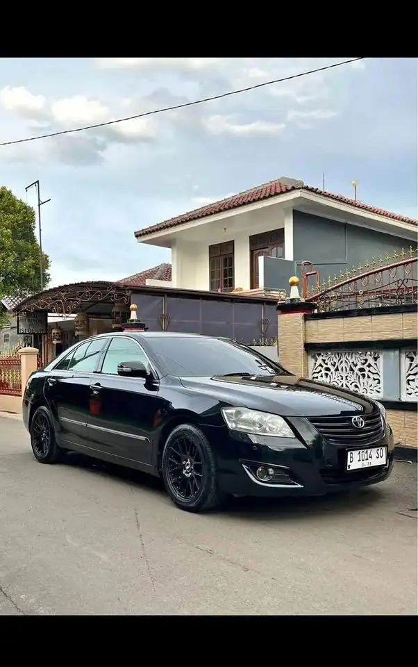 Toyota Camry V 2,4 Tahun 2008 Surat2 lengkap