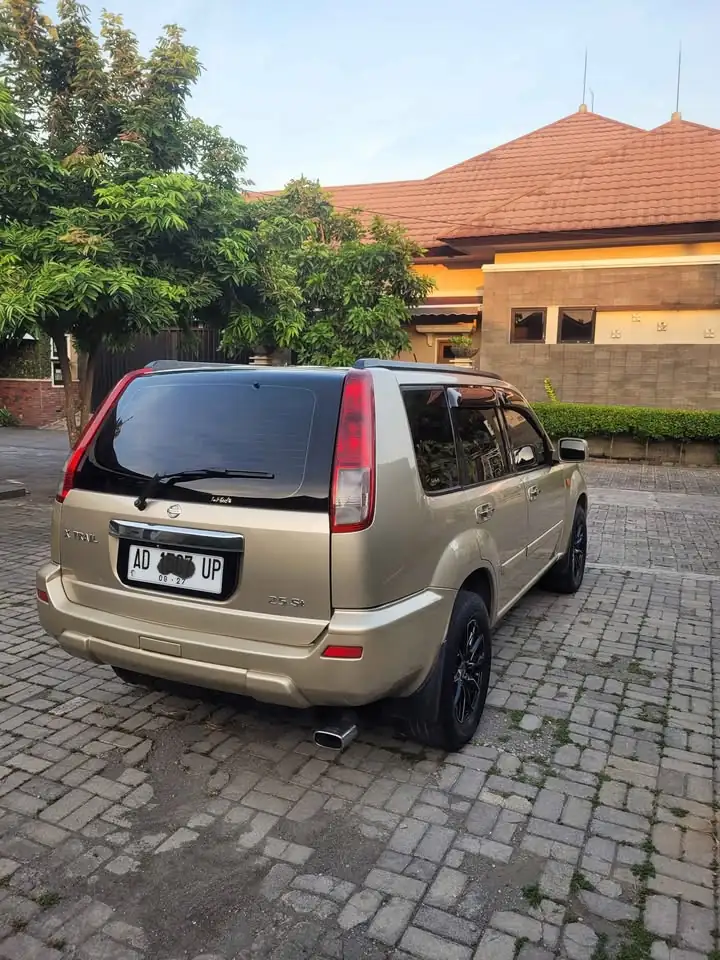DIJUAL Nissan Xtrail 2003 2.5 st Automatic