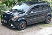 2008 Daihatsu mobil keluarga