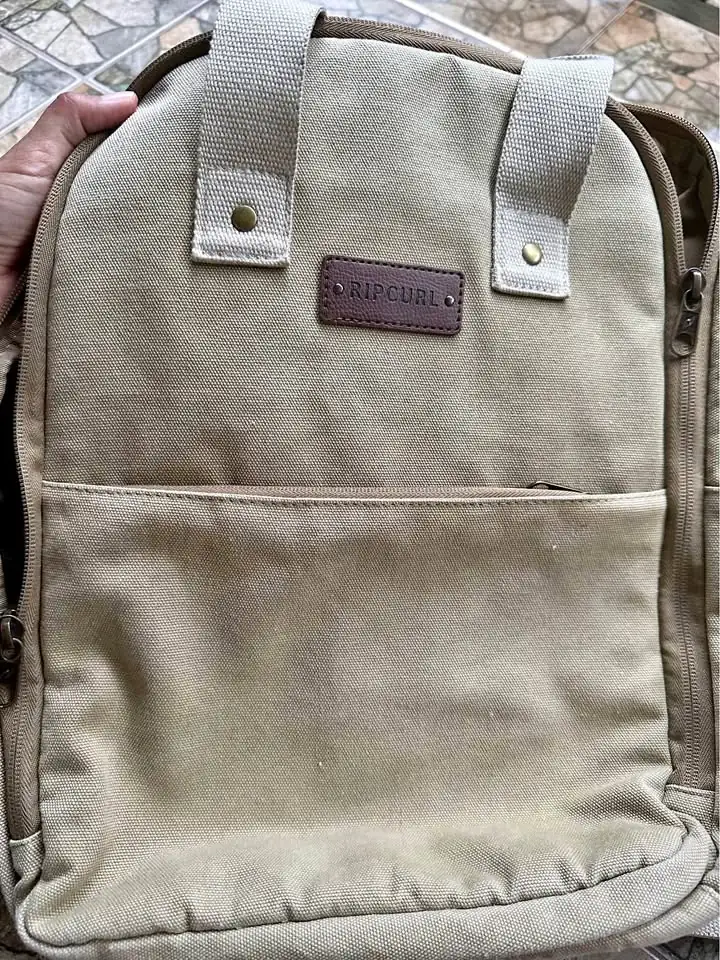 Tas ransel laptop merk ripcurl