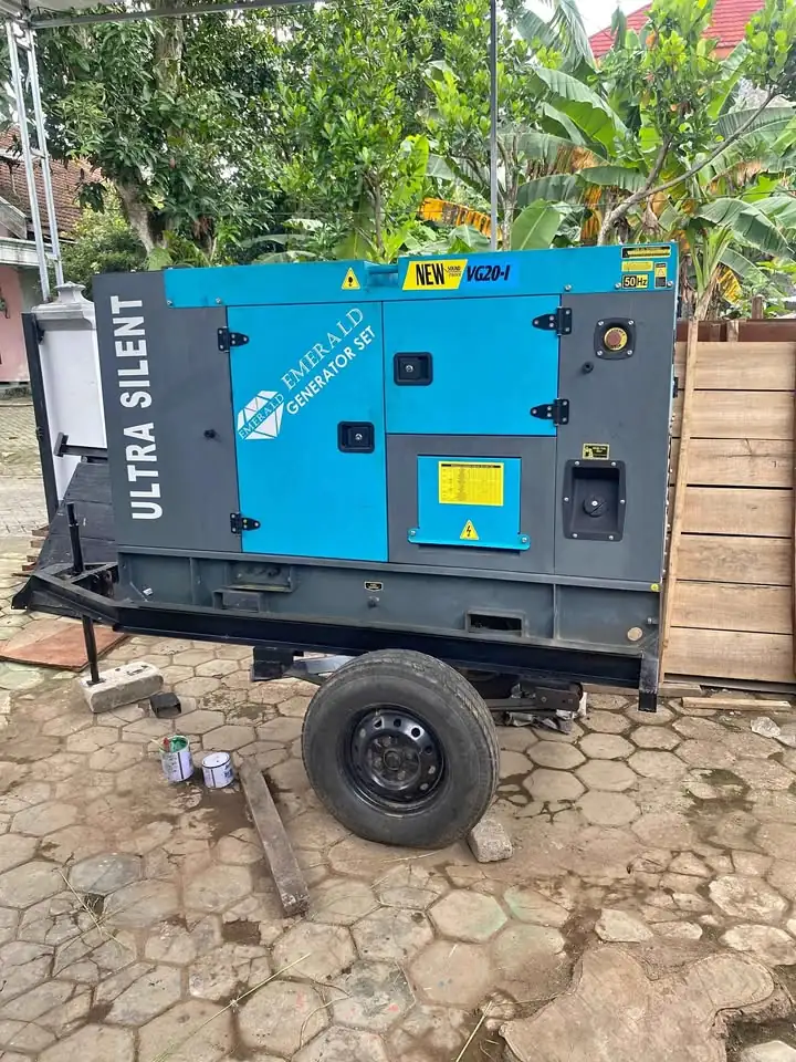 GENSET ULTRA SILEN IZUZU 30 KVA SOLAR TURBO