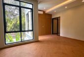 7 KT 5 KM Rumah Mewah Hook di Pondok Indah