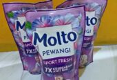 Sabun cuci dan pewangi pakaian