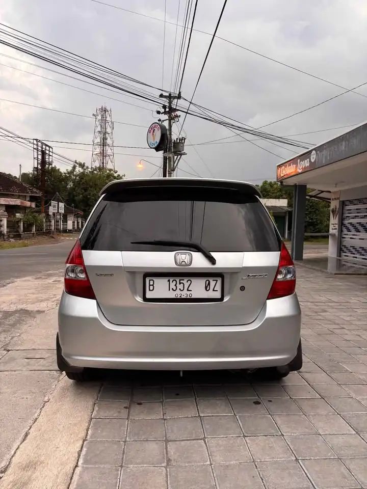 MOBIL 2005 Honda jazz Matic