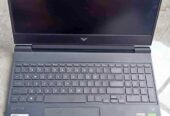 HP Victus 15