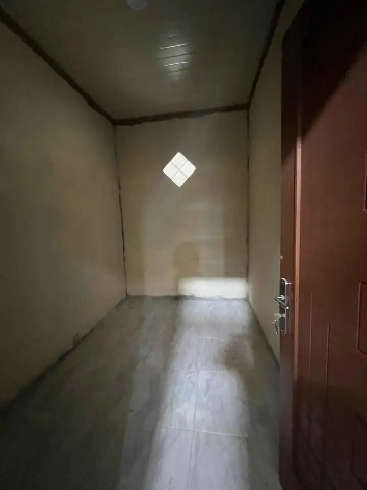 2 KT 1 Kamar Mandi Rumah di Ciledug belakang sma budi mulia