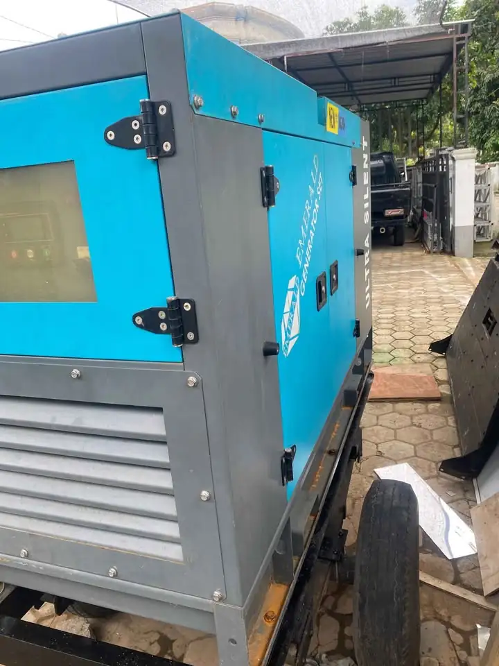 GENSET ULTRA SILEN IZUZU 30 KVA SOLAR TURBO