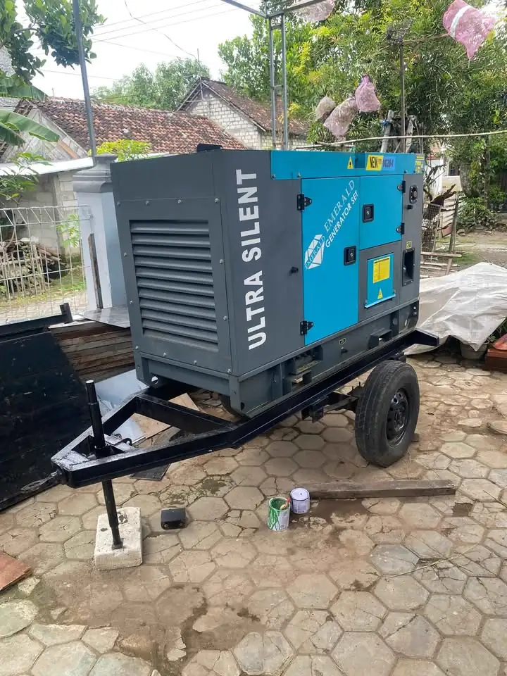 GENSET ULTRA SILEN IZUZU 30 KVA SOLAR TURBO