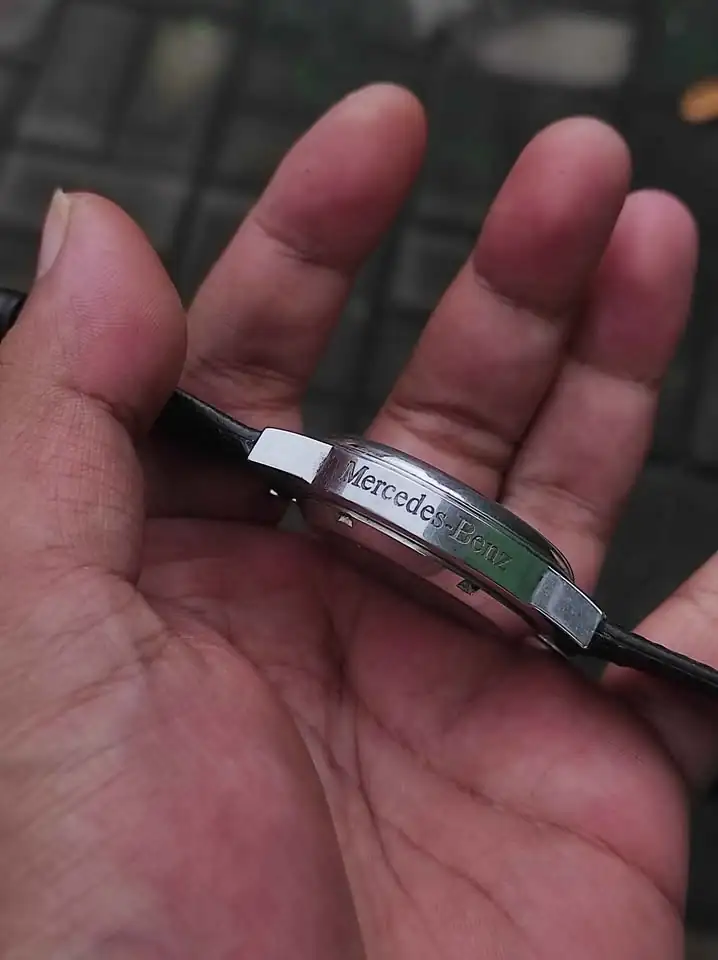 Jam Tangan Mercedes-Benz Original