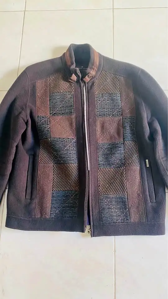 Jaket windy club dan parasit mountain