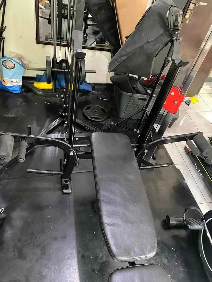 Alat kursi olahraga fitness dan gym bench press dirumah