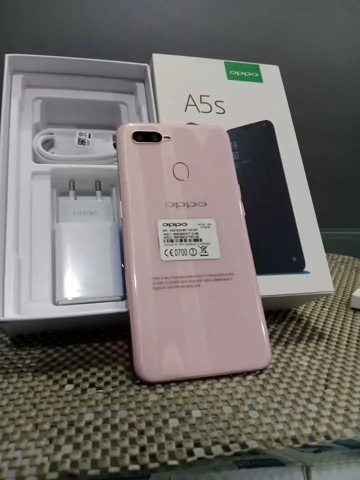 Hp second murah ram 8/256