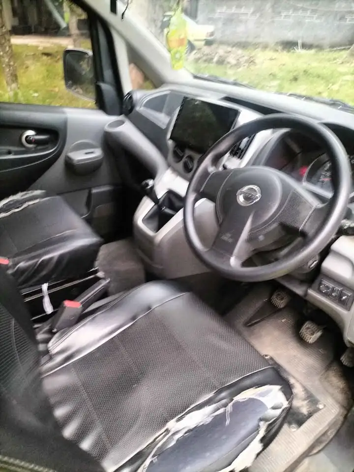2012 Nissan evalia xv