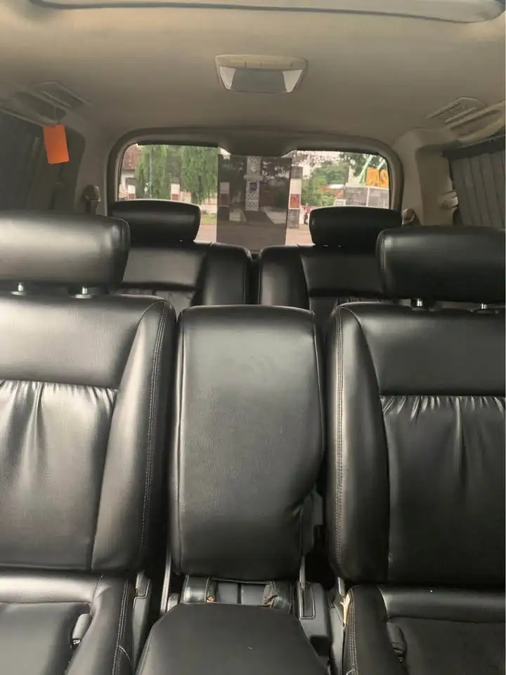 2005 Nissan elgrand