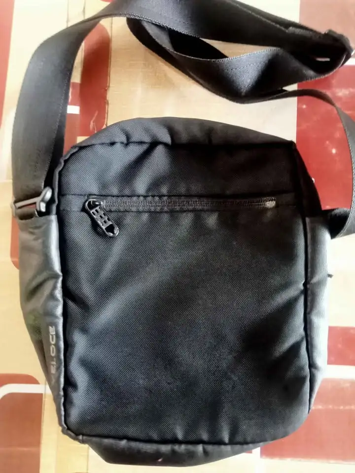 TAS SELEMPANG BODYPACK SLIM 1.0 TRAVEL POUCH