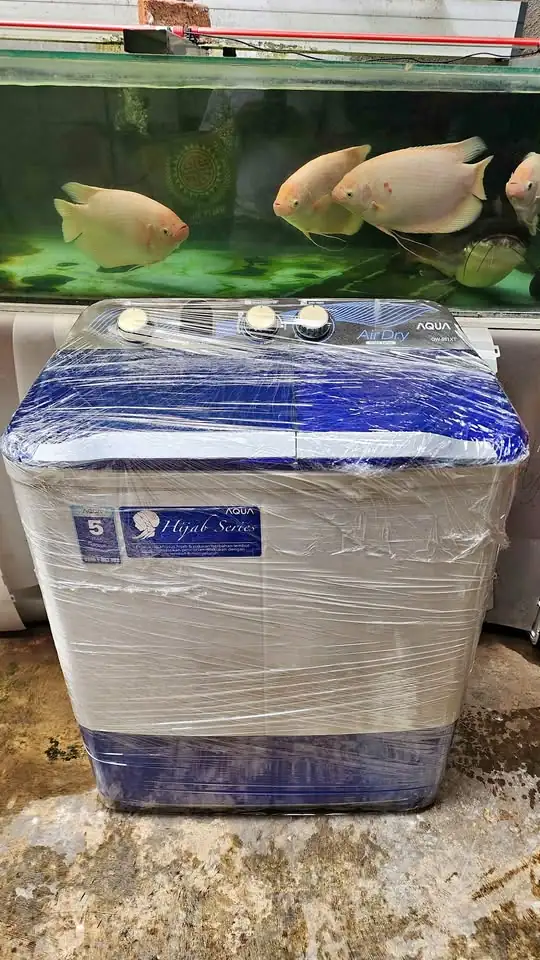 Mesin cuci AQUA 2Tabung