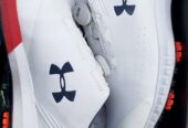 Sepatu under armor