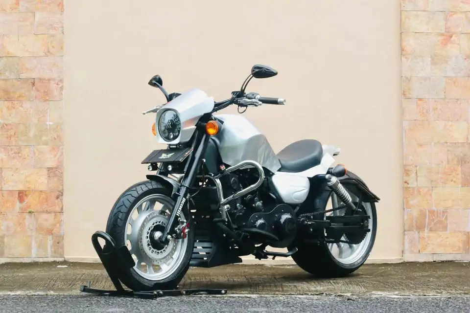 Benelli motobie evo 200 cc,ktm 390,rebel,vulcan,triumph,