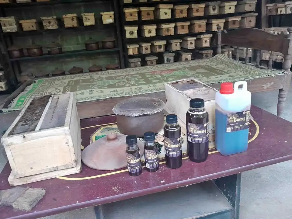 Madu Klanceng, Madu Sari Klanceng 100% Murni – Alami Tanpa Campuran