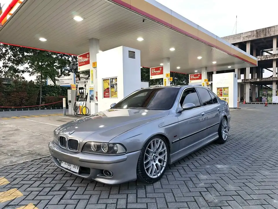 1998 BMW series 5