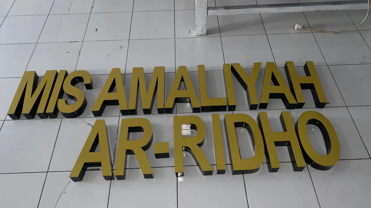 HURUF TIMBUL AKRILIK NON LAMPU