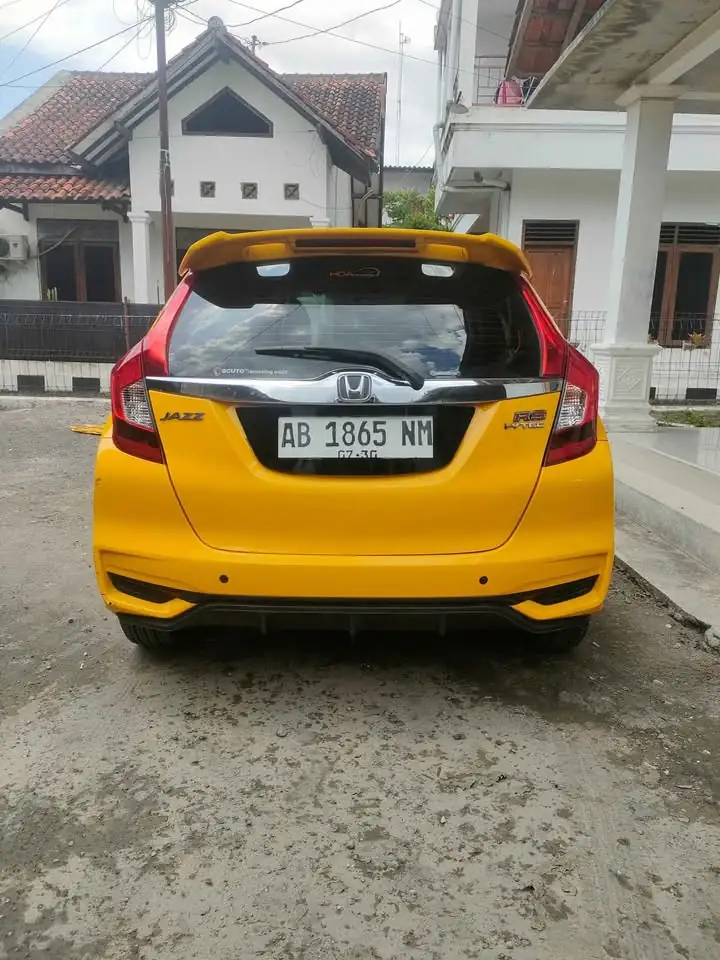 Mobil bekas murah