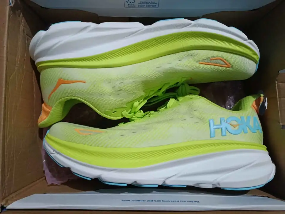 Sepatu RUNNING