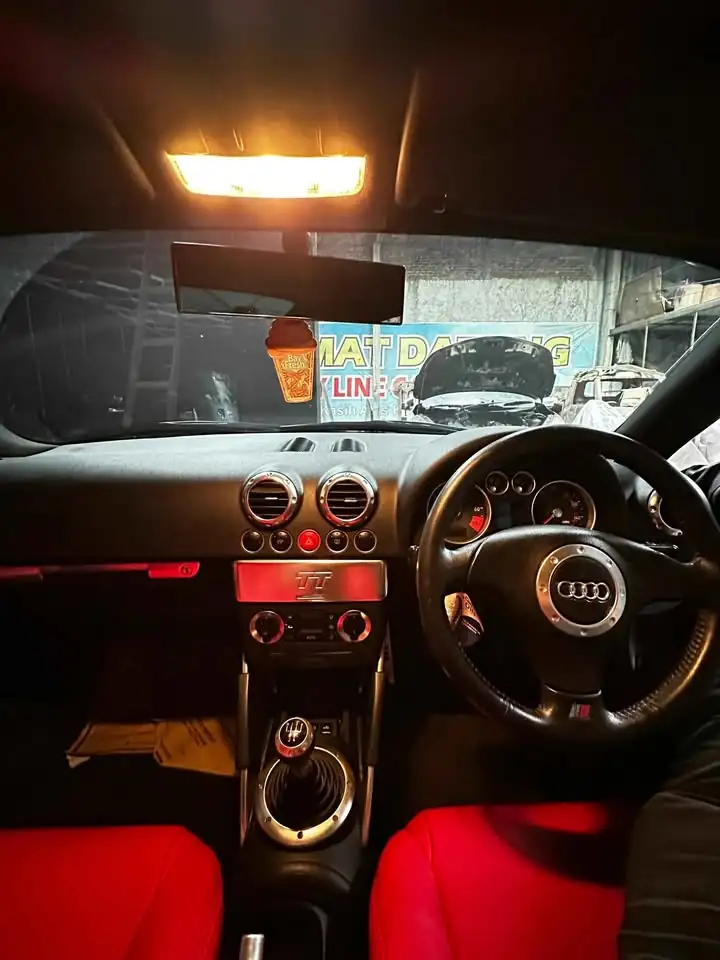2000 Audi tt